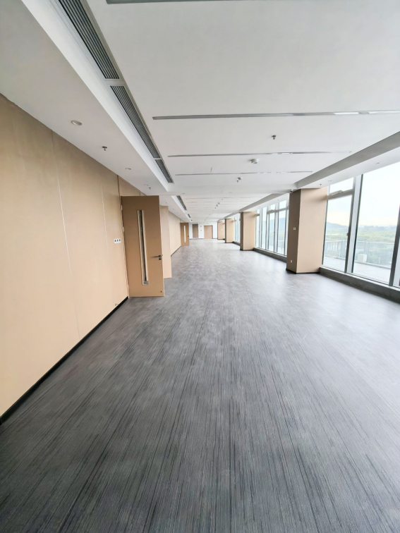 项目实景：大厅区域铺装效果